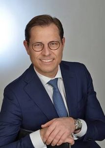 Frank Hefner, Vorstandsvorsitzender der VR-Bank Schweinfurt eG